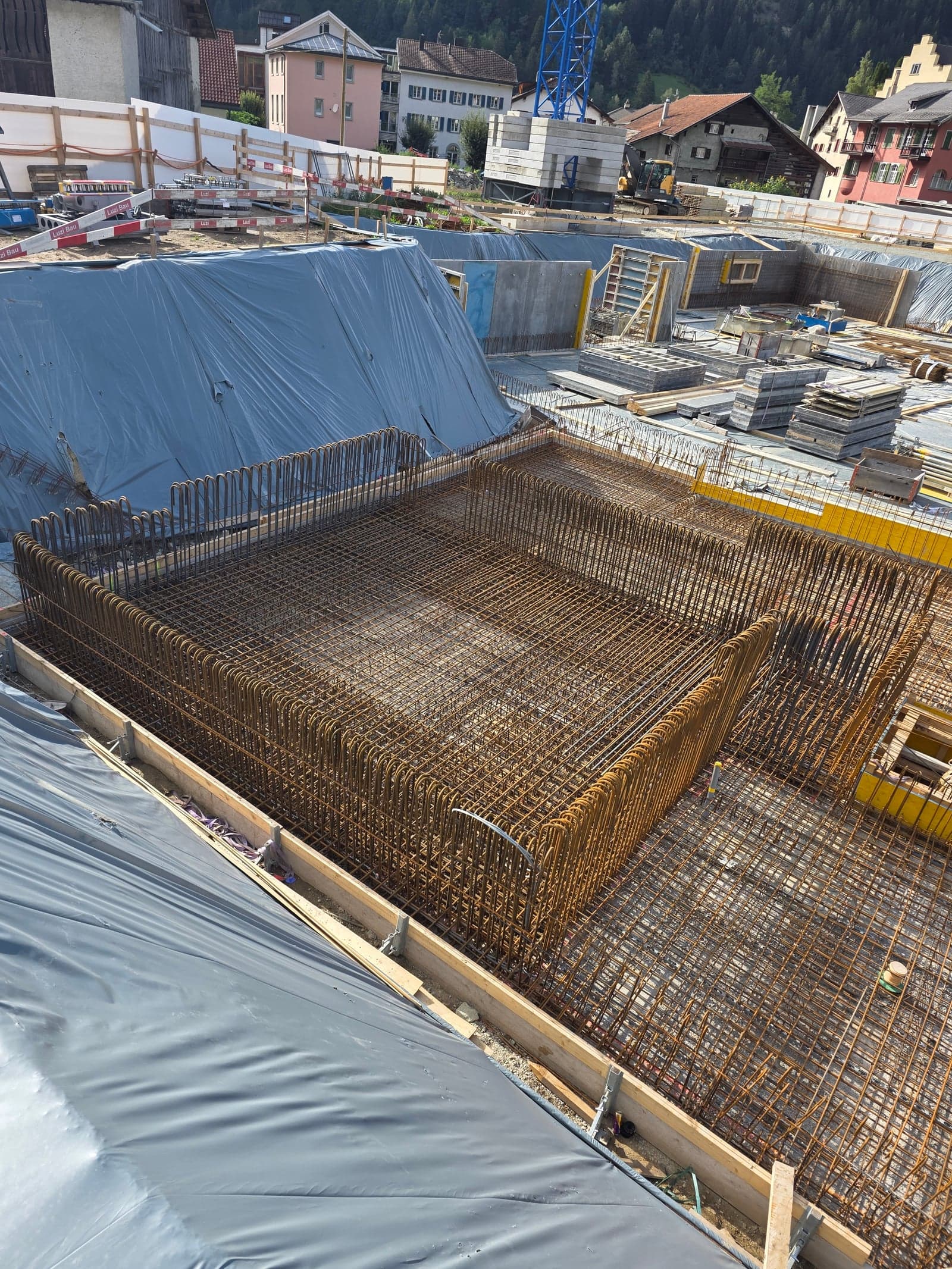 Stützen, Fundamente und Bodenplatten